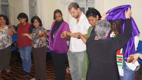 LWF Vice-President for the Latin American and Caribbean region Rev. Dr Gloria Rojas Vargas blesses participants at the founding of the Women and Gender Justice network. Â© IECLB/Tobias Mathies