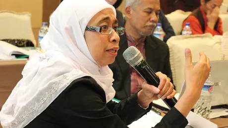 Rahmawati Husein, assistant professor of government studies at Muhammadiyah University of Yogyakarta, speaks at the Christian-Muslim interfaith conference. Â© LWF/Anto Akkara