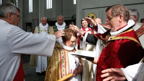 Rev. Agnes M. Sigurðardóttir is consecrated as Bishop of The Evangelical Lutheran Church of Iceland. © Gunnar Vigfússon