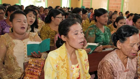 Women's choir during Sunday worship at The Indonesian Christian Church in Medan, Northern Sumatra. Â© LWF/Anto Akkara