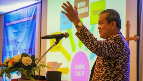 Bishop Tuhoni Telaumbanua of the Protestant Christian Church (BNKP) in Indonesia leads reflections on post-pandemic ministry at Asia Church Leadership Conference in Bangkok. Photo: J.C. Valeriano