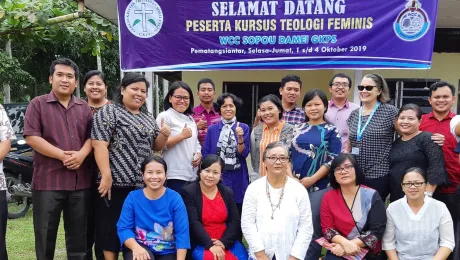 Pastors and evangelists at a crisis drop-in center, run by the Simalungun Protestant Christian Church (GKPS) in Indonesiaâs North Sumatra province. Photo: LWF/P. Hitchen