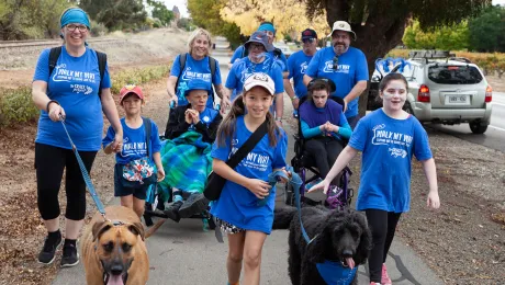 Clients and staff of South Australiaâs Lutheran Disability Service joined hundreds of participants taking part in a âWalk My Wayâ fundraising event through the Barossa Valley on 1 May. All photos: ALWS