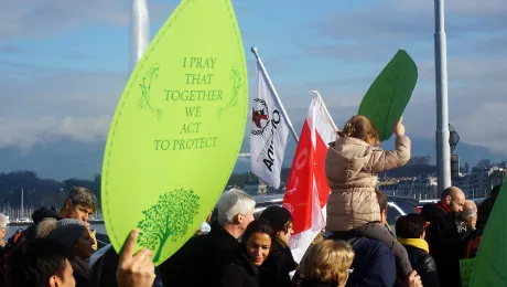 LWF takes to the streets to push for a UN climate change deal, November 2015. The LWF Council says churches should join in networks that build solidarity. Photo: LWF/P.Mumia 