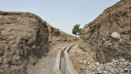 In a country experiencing recurring drought, the LWF country program work in Ethiopia includes support to farmers in Lalibela to build irrigation canals and terraces for food and water conservation. Photo: LWF/ C. KÃ¤stner 