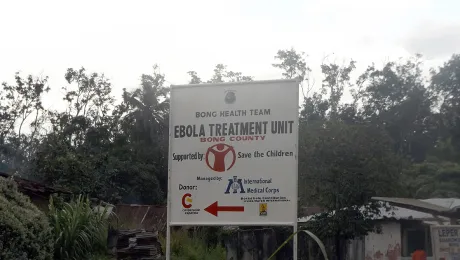 Sign pointing to the newly opened Ebola Treatment Center near Phebe Hospital. Photo: LCL