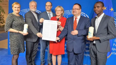 The CCME and CEC representatives presented the Christmas statement to First Vice-President of the European Parliament Mairead McGuinness in Brussels. Photo: CEC/Naveen Qayyum