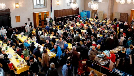 During the weeks of Vesper Church it is very busy in Stuttgart's St. Leonhardâs Church. Photo: ELK-WUE/Monika Johna