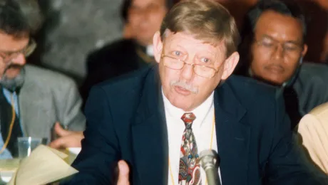 LWF Vice-President Rev. Huberto Kirchheim, during the 1998 LWF Council meeting in Geneva. Photo: LWF/C. RothenbÃ¼hler