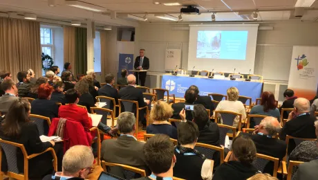 LWF General Secretary Rev. Dr Martin Junge explains the LWF to Europe Pre-Assembly attendees, in Sweden. Photo: LWF/A. DanÃ­elsson