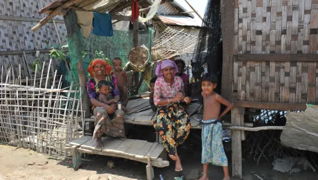 A family in Nget Chaung-2 IDP camp in Pauk Taw, Myanmar. Photo: LWF/ C. KÃ¤stner