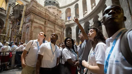 Participants in the LWF Peace Messenger Training tour the Church of the Holy Sepulchre in Jerusalem on Friday September 22, 2017 while visiting holy sites in the Old City. Photo: ELCJHL/Ben Gray