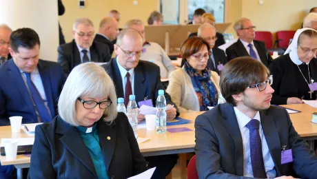 At the 1-3 April synod of the Polish Lutheran church, many theologians and congregation members took part in discussion on womenâs ordination to pastoral ministry and supported the move. Photo: Beata Michalek