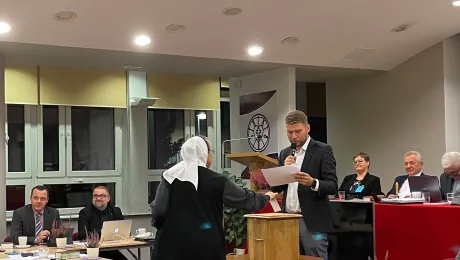 Members of the Synod of the Evangelical Church of the Augsburg Confession in Poland vote to ordain women. Photo: Agnieszka GodfrejÃ³w-TarnogÃ³rska