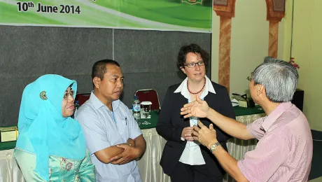 Conversation with members of the Interreligious Forum in Medan during the pre-Council dialogue meeting âTraining Religious Leaders for the Future.â Photo: LWF/R. Ruggaber