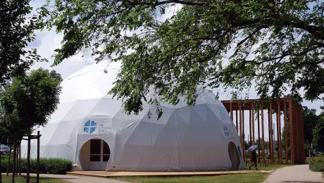 The LWF Heavenâs Tent in the Luthergarten in Wittenberg awaits visitors to the World Reformation Exhibition. Photo: LWF/Annette Glaubig