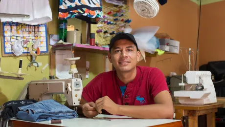 Carlos Hernandez migrated from Olancho, Honduras, a region heavily affected by climate change and social violence. Photo: Sean Hawkey/ LWF