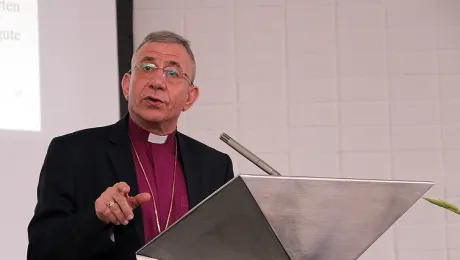 LWF President Bishop Dr. Munib A. Younan speaking at the Martin Luther Forum Ruhr. Photo: LWF/GNC