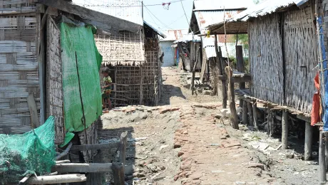 An camp for internally displaced persons in Rakhine State, Myanmar. According to official sources, the inhabitants of these camps have been evacuated to storm shelters . Photo: LWF/ C. Kästner-Meyer