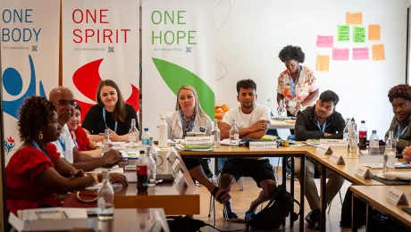 Rama Ramanathan, second from left, shares ideas with participants at the LWF Lay Leaders’ Seminar in Geneva. Photo: LWF/S. Gallay