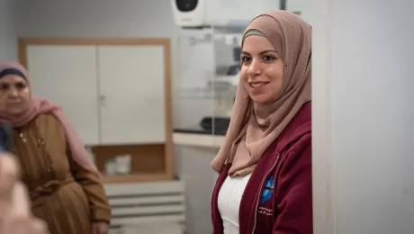 Narmeen Awwad, radiation technician, during consultation at the "Pink Bus", a mobile mammography unit dispatched from the LWF Augusta Victoria-Hospital (AVH) in East Jerusalem. Photo: LWF/ Abdalla Elayyan