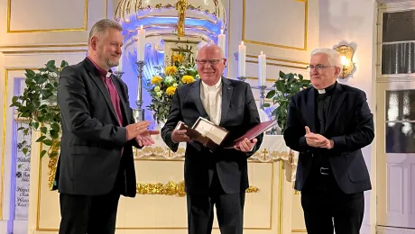 Anna Vasa Prize-giving ceremony with the Presiding Bishop of the ECACP, Jerzy Samiec, the recipient of the prize, former GNC/LWF General Secretary Norbert Denecke (center), and the President of the ECACP synod, Rev. Dr. Adam Malina. Photo: ECACP