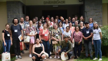 Participantes del taller visitando el "Espacio Diversidad" en las Faculdades EST de la Iglesia Evangélica de Confesión Luterana en el Brasil: Foto: FLM/Eugenio Albrecht