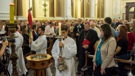 Jóvenes y niños católicos y luteranos participaron de la liturgia elaborada en base a la propuesta de celebración realizada en Lund (Suecia). Foto: Portal Luteranos.