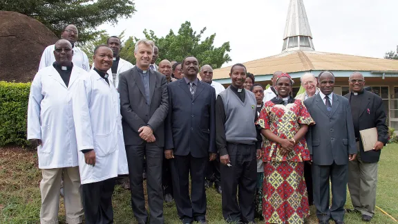 The LWF delegation meets with KCMC staff in Moshi. Â© LWF/H. Martinussen