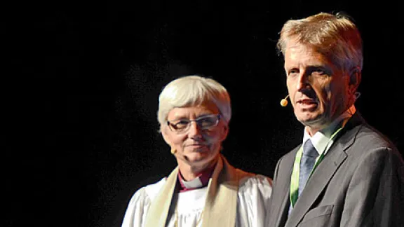 Rev. Martin Junge and Bishop Dr Antje JackelÃ©n at VÃ¤rldens Fest. Â© Magnus Aronson/IKON