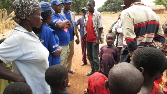 LWF emergency response staff meets with IDPs in Bouar in Central African Republicâs Nana MambÃ©rÃ© prefecture. Photo: LWF/DWS CAR