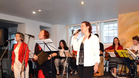 Worship band âJÄÅa ielas republikaâ (Republic of St John's Street) performs with guitar players at a training concert by the Youth Center of the Evangelical Lutheran Church of Latvia. ELCL/ Augusts Kolms