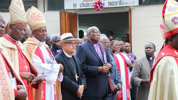 ELCA Global Mission executive director, Rev. Dr Rafael Malpica Padilla (third from the left) with Africa Lutheran church leaders during a session of the Pentecost Sunday celebratory worship in Marangu, Tanzania. Photo: LWF/Allison Westerhoff