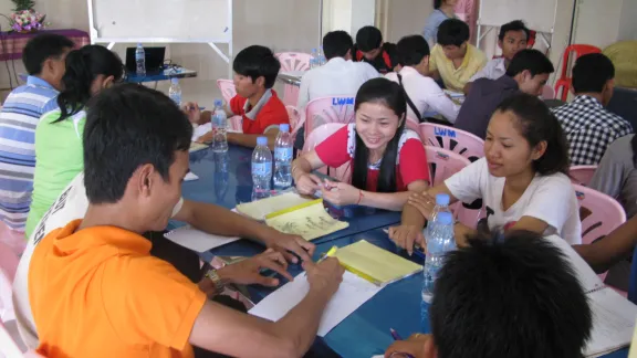 Participants in an LWF-facilitated project management workshop for the Lutheran Church in Cambodia. Photo: Sally Lim