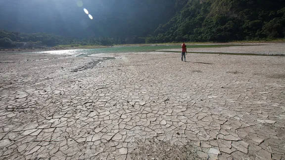 At the lagoon of AlegrÃ­a, UsulutÃ¡n, El Salvador, water levels have dropped dramatically. Photo: LWF/Sean Hawkey