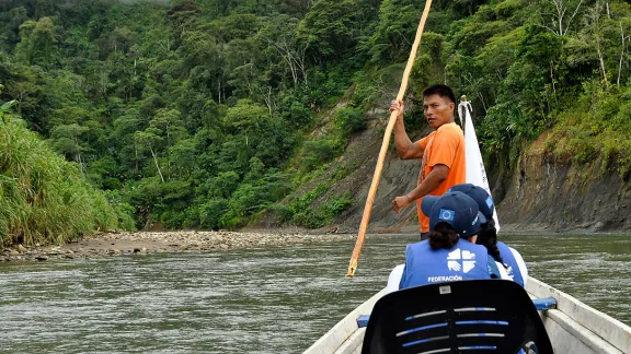 Der Fluss Chicué im Departamento del Chocó im Nordwesten Kolumbiens, entlang dessen der LWB humanitäre Hilfe leistet. Fotos: Schwedische Kirche/Therèse Naomi Jonsson