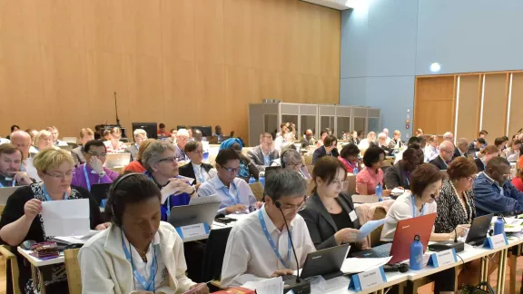 Members of the LWF Council consider a proposal during the 20 June afternoon session of the LWF Council meeting, 15-21 June, 2016, Wittenberg, Germany. Photo: LWF/M. Renaux