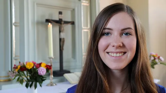 Eva Steinbach (18) is the youngest lay preacher in the Evangelical Lutheran Church of Hanover. Photo: epd-bild/JÃ¶rg Nielsen