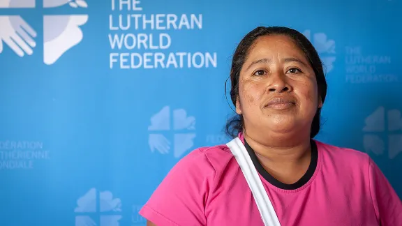 Die guatemaltekische Menschenrechtsverteidigerin Maria Corina Ramirez Hernandez will die Umwelt und die indigene Bevölkerung gleichermaßen schützen. Foto: LWB/Stéphane Gallay