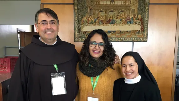 Rev. Karla Steilmann, centre, with Dr. Vidal Rodriguez (Spain) and Nun Aura Guadalupe Ortega (Guatemala), who were both representing the Theological Education Institution. Photo: LWF