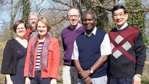 The working group on the Self-Understanding of the Lutheran Communion at its initial meeting. Photo: LWF/C.KÃ¤stner