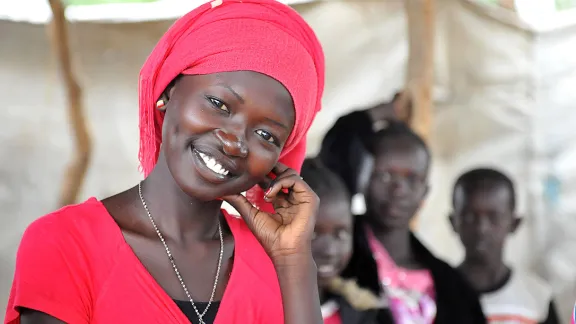 Ali in her home. Her family supports her education. Photo: LWF/C. KÃ¤stner