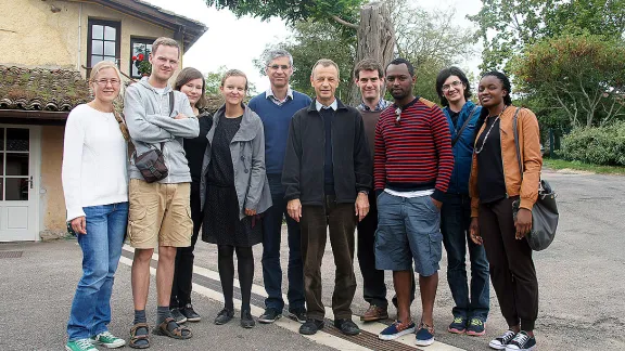 Die Steuerungsgruppe des Globalen Netzwerks junger Reformatorinnen und Reformatoren zu Besuch in Taizé. Foto: LWB/C. Kästner