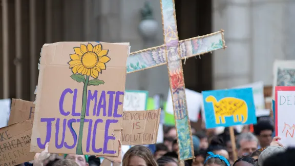 LWF, ACT, WCC and other ecumenical bodies joined tens of thousands in marching through the streets of New York City in the Climate Strike in 2019, demanding climate justice now. Photos: Simon Chambers/ACT  