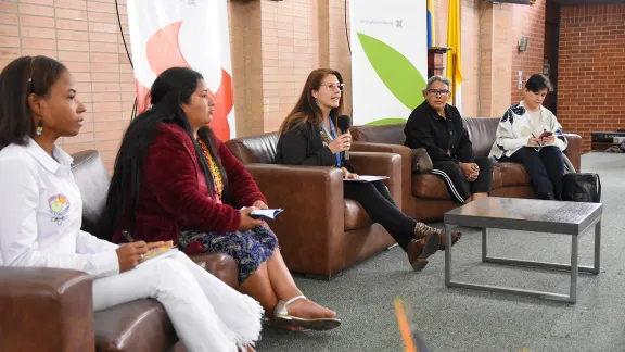 Panel discussion on the peace process in Colombia with (from left) Nidiria Ruiz Medina, Blanca Ligia Bailarín, Laura Chacón, Luz Mary Cartagena Ceballos, and Montserrat Solano Carboni. Photo: LWF/Eugenio Albrecht