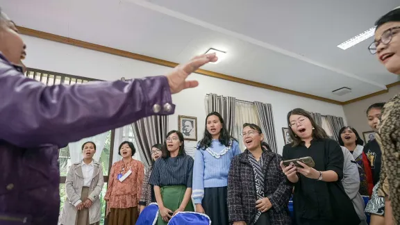 Choir members sing during morning worship in the chapel of the HKBP head office in Tarutung. Photo: LWF/Albin Hillert