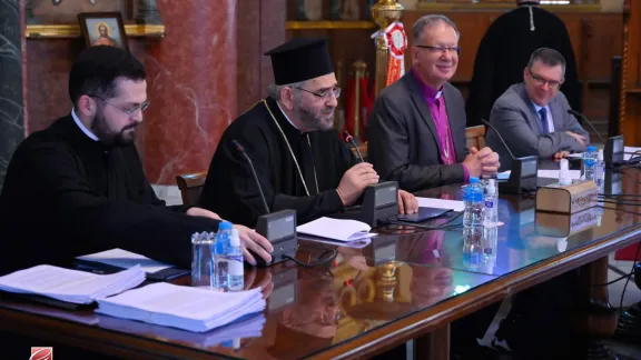 Von links nach rechts: Diakon Œcumenius Amanatidis, Metropolit Prof. Kyrillos von Krini, Bischof Johann Schneider und Prof. Dr. Dirk Lange, die Co-Vorsitzenden und Co-Sekretäre der Internationalen Gemeinsamen lutherisch-orthodoxen Kommission. Foto: George Adib