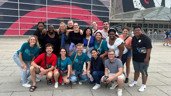 The LWF delegation outside the New Orleans arena where the ELCA Youth Gathering took place. Photo: LWF