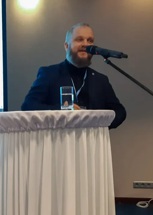 Bishop Pavlo Shvarts of the German Evangelical Lutheran Church in Ukraine speaks about the war in his country to participants at the church leadership consultation for Central and Eastern Europe in Bratislava. Photo: LWF/P. Hitchen